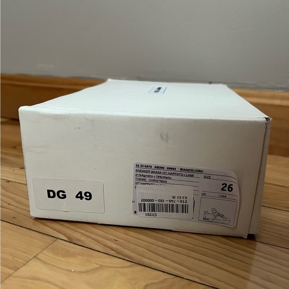 Dolce & Gabbana size 9.5 toddler - Picture 8 of 9